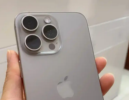 青山iPhone15序列号查询分享如何查找苹果15手机序列号的位置